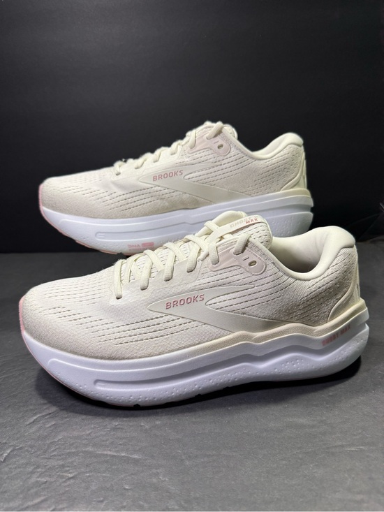 Brooks Shoes - Brooks Ghost Max 2 Women’s Cream Pink Running Walking Sneakers Size-10( D-Wide)
